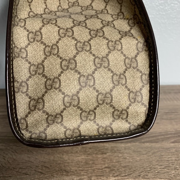 ❤️❤️Sold❤️❤️Gucci mono Pvc leather hobo bag - Picture 3 of 12